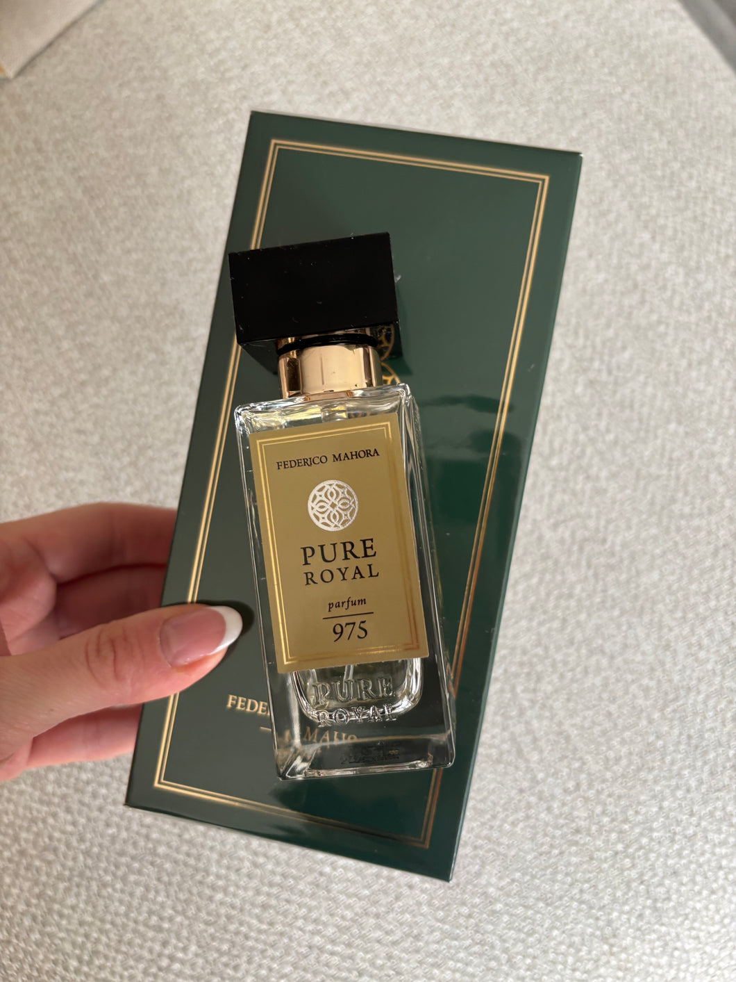 FM PURE ROYAL 975 PERFUME