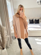 Load image into Gallery viewer, MELANIE BEIGE HOUNDSTOOTH PONCHO JUMPER