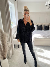 Load image into Gallery viewer, LILAH BLACK SEQUIN OVERSIZED BLOUSE
