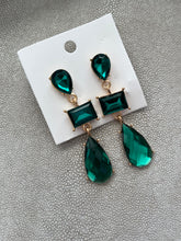 Load image into Gallery viewer, EMMI EMERALD GREEN FASHION EARRINGS